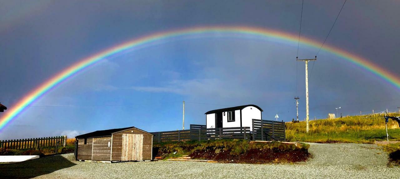 The Shepherds Hut Villa Lonmore Luaran gambar